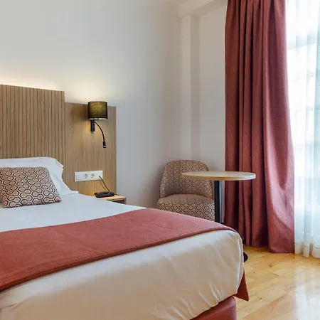 Silken De Hotel 4*