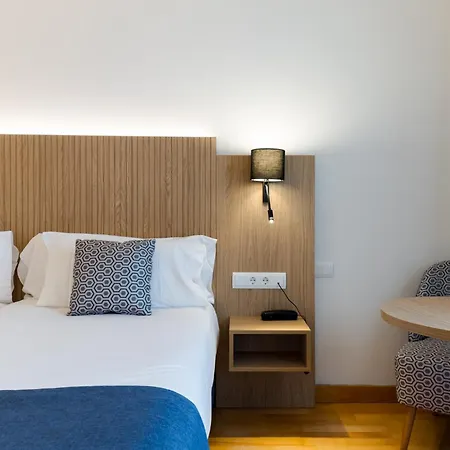 Hotell Silken De La Guardia