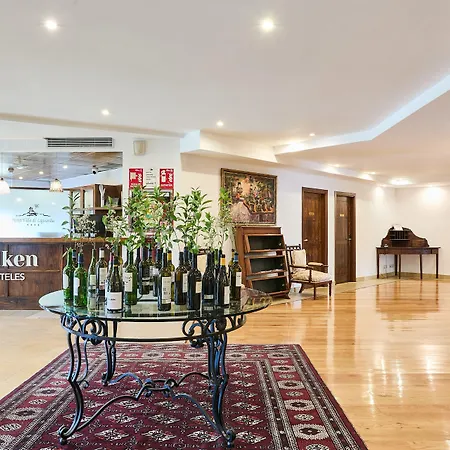 Silken De 4* La Guardia