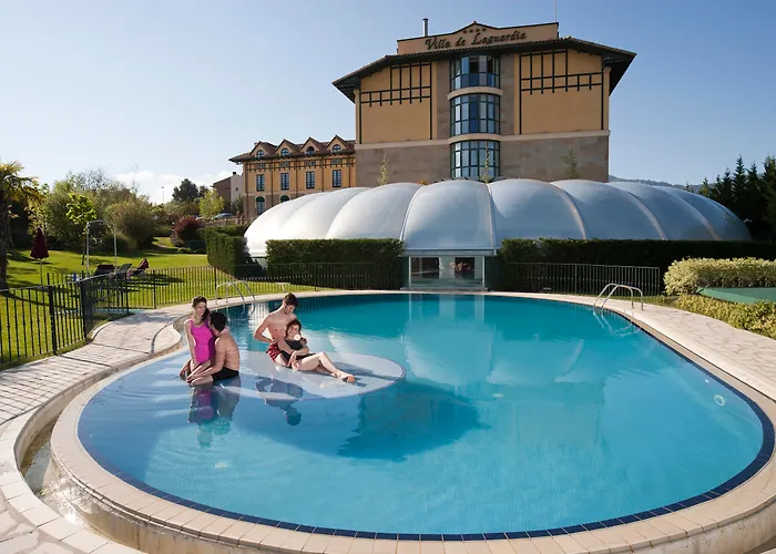 Silken De 4* La Guardia