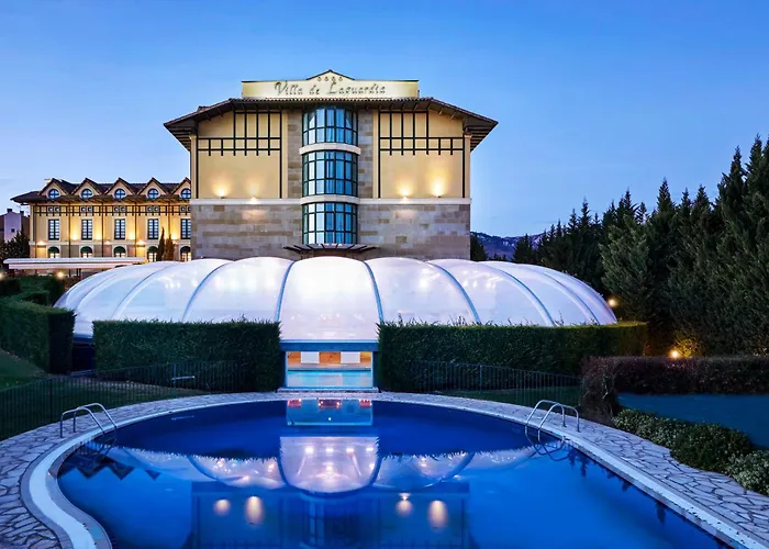 Silken De La Guardia