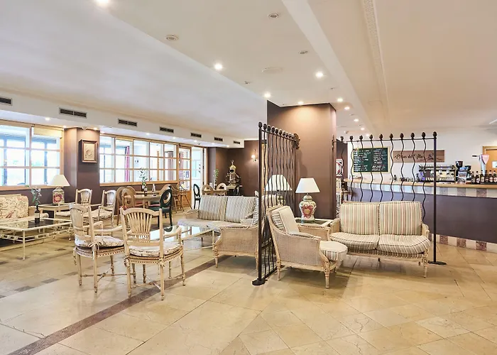 Hotel Silken De La Guardia